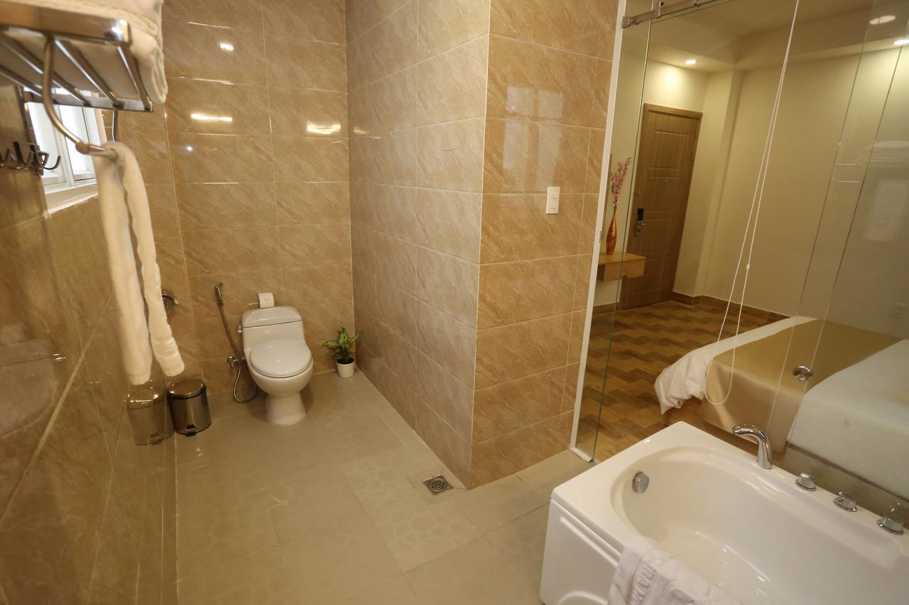 Thuy Sakura Hotel & Serviced Apartment Ho Chi Minh City Exterior photo