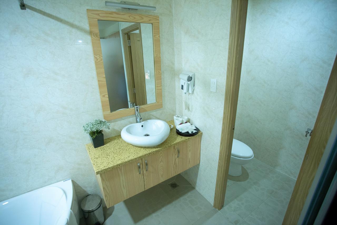 Thuy Sakura Hotel & Serviced Apartment Ho Chi Minh City Exterior photo